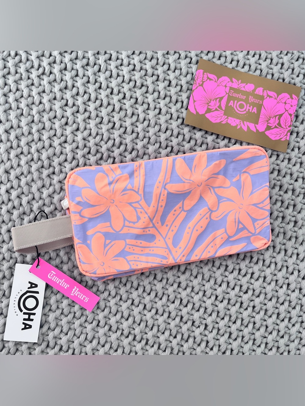 Aloha Collection• 12 year Collection DOPP KIT in Laua'e Periwinkle On Peachy